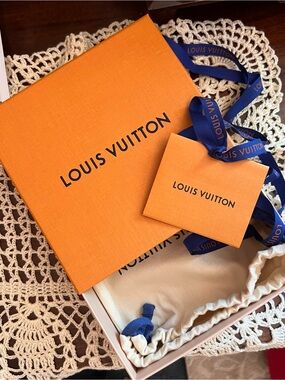 Authentic Louis Vuitton Empty Small Gift Box 6.5” X 6.5” X 2.5” Dust Bag Ribbon